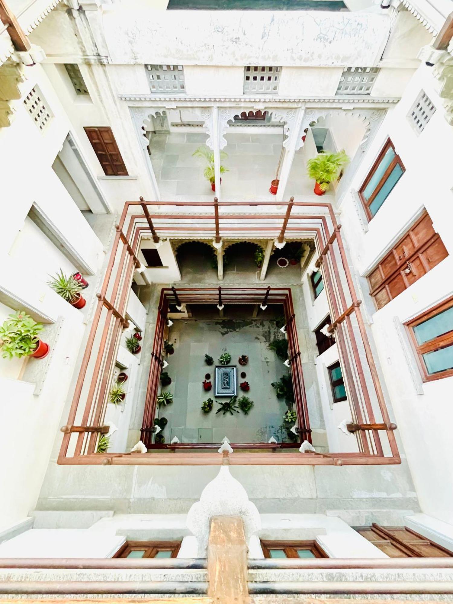 Готель Madri Haveli Удайпур Екстер'єр фото